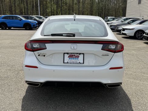 Used 2023 Honda Civic Sport Touring image 5