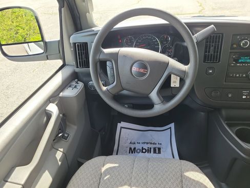 New 2026 GMC Savana 2500 w/ Driver Convenience Package RWD image 19