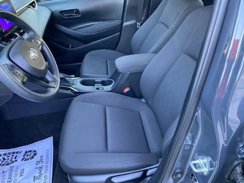 Used 2023 Toyota Corolla LE image 18