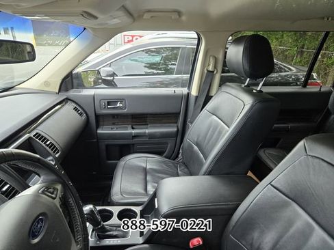 Used 2016 Ford Flex SEL w/ Equipment Group 202A FWD image 2