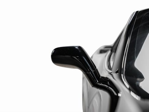 Used 2019 Chevrolet Corvette Stingray Coupe w/ Carbon Flash Badge Package image 8