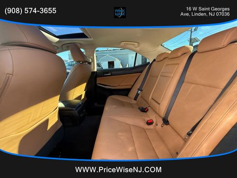 Used 2017 Lexus IS 300 F Sport image 26