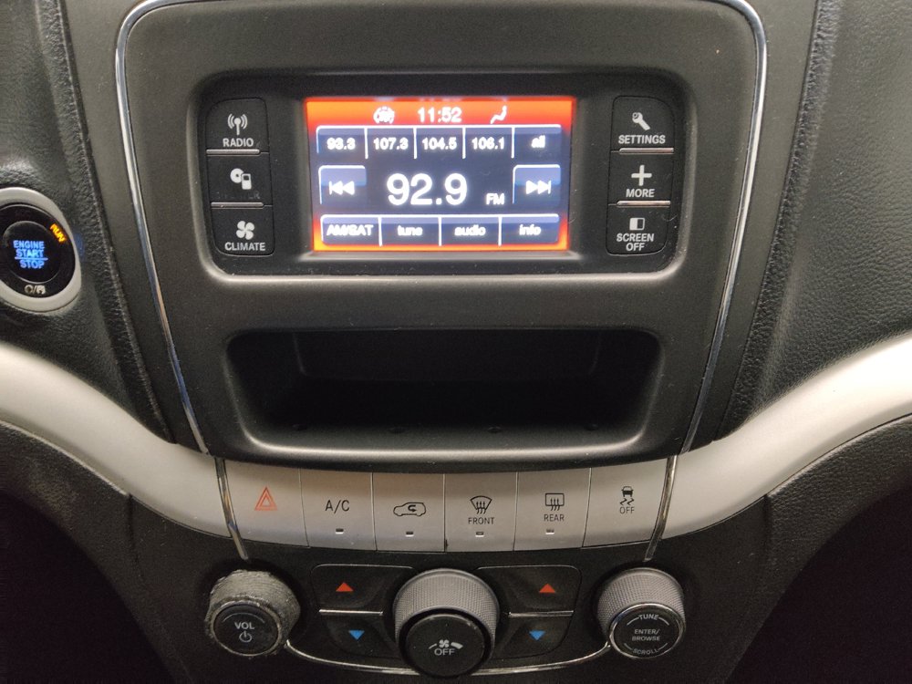 Used 2018 Dodge Journey SE w/ Popular Equipment Group FWD image 25