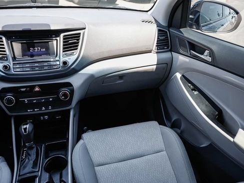 Used 2017 Hyundai Tucson SE w/ Cargo Package FWD image 18