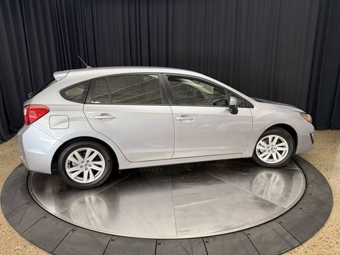 Used 2015 Subaru Impreza 2.0i Premium AWD/4WD image 11