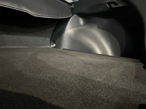 Used 2023 Toyota Corolla Cross LE image 6