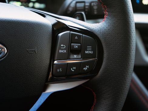 Used 2026 Ford Explorer ST image 21