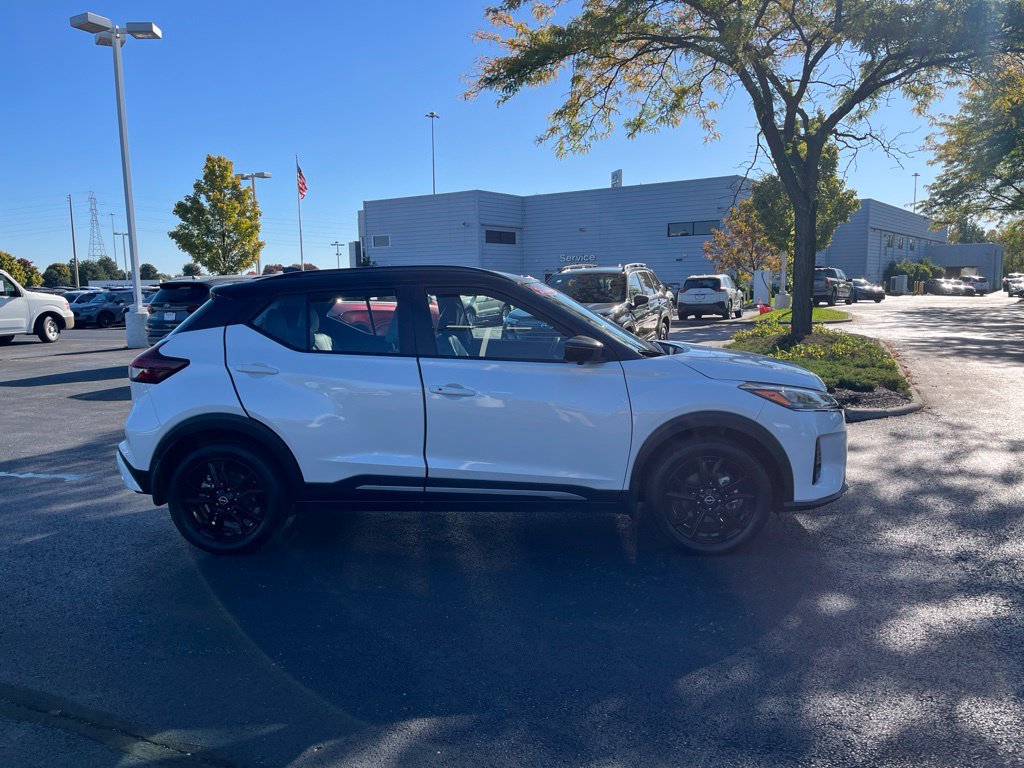 Certified 2023 Nissan Kicks SR w/ SR Premium Package FWD image 4
