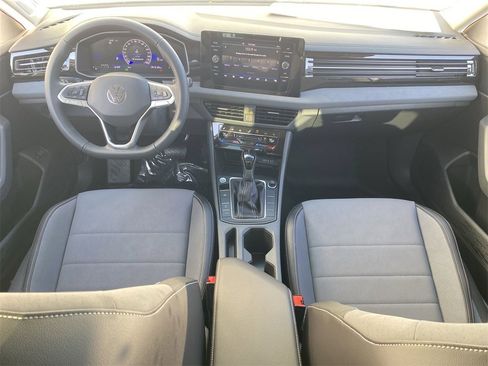 New 2026 Volkswagen Jetta SE image 11