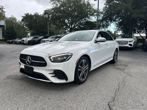 Used 2023 Mercedes-Benz E 350 4MATIC Sedan image 2
