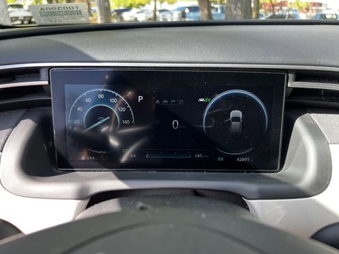 Used 2022 Hyundai Tucson Limited w/ Cargo Package image 22