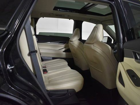 Certified 2023 INFINITI QX60 Luxe w/ Cargo Package image 39