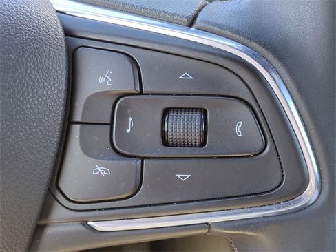 Used 2024 Buick Envista Avenir image 21