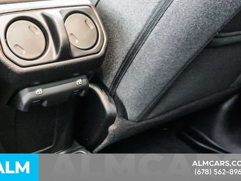 Used 2025 Jeep Wrangler Unlimited Sport AWD/4WD image 55
