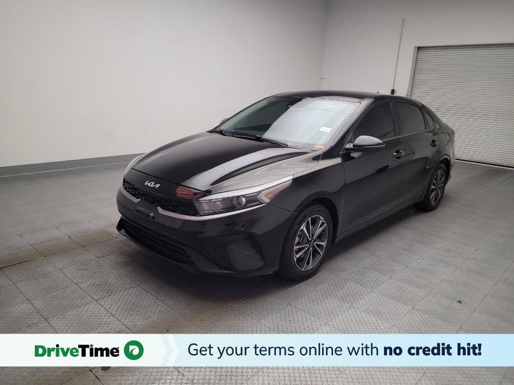 Used 2023 Kia Forte LXS w/ LXS Technology Package FWD image 1