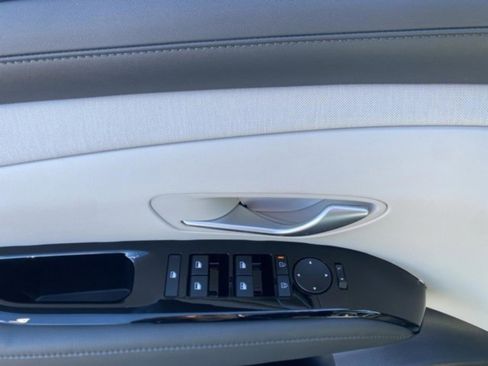 New 2026 Hyundai Tucson Limited image 12