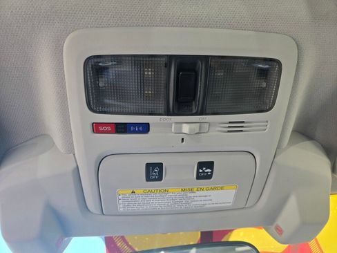 Used 2016 Subaru Forester 2.5i Limited image 20