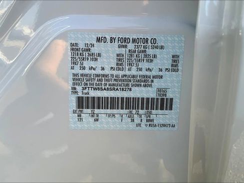 New 2025 Ford Maverick Lariat w/ Black Appearance Package image 13