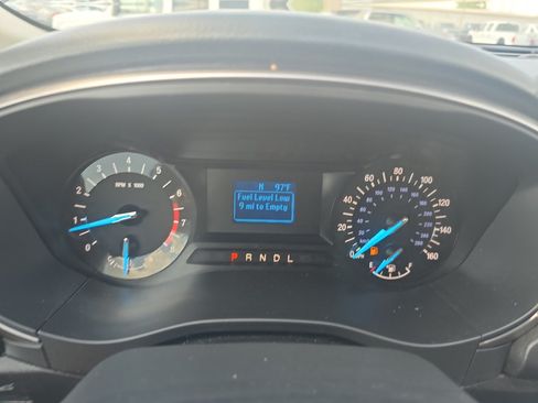 Used 2017 Ford Fusion S FWD image 19