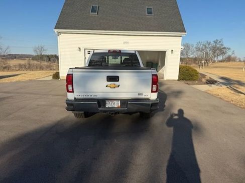 Used 2017 Chevrolet Silverado 1500 LTZ w/ Sport Package image 5