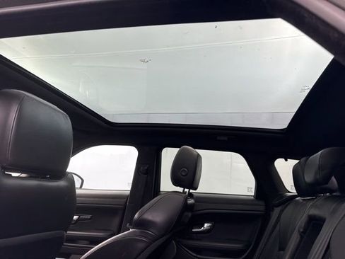 Used 2018 Land Rover Range Rover Evoque HSE Dynamic image 38