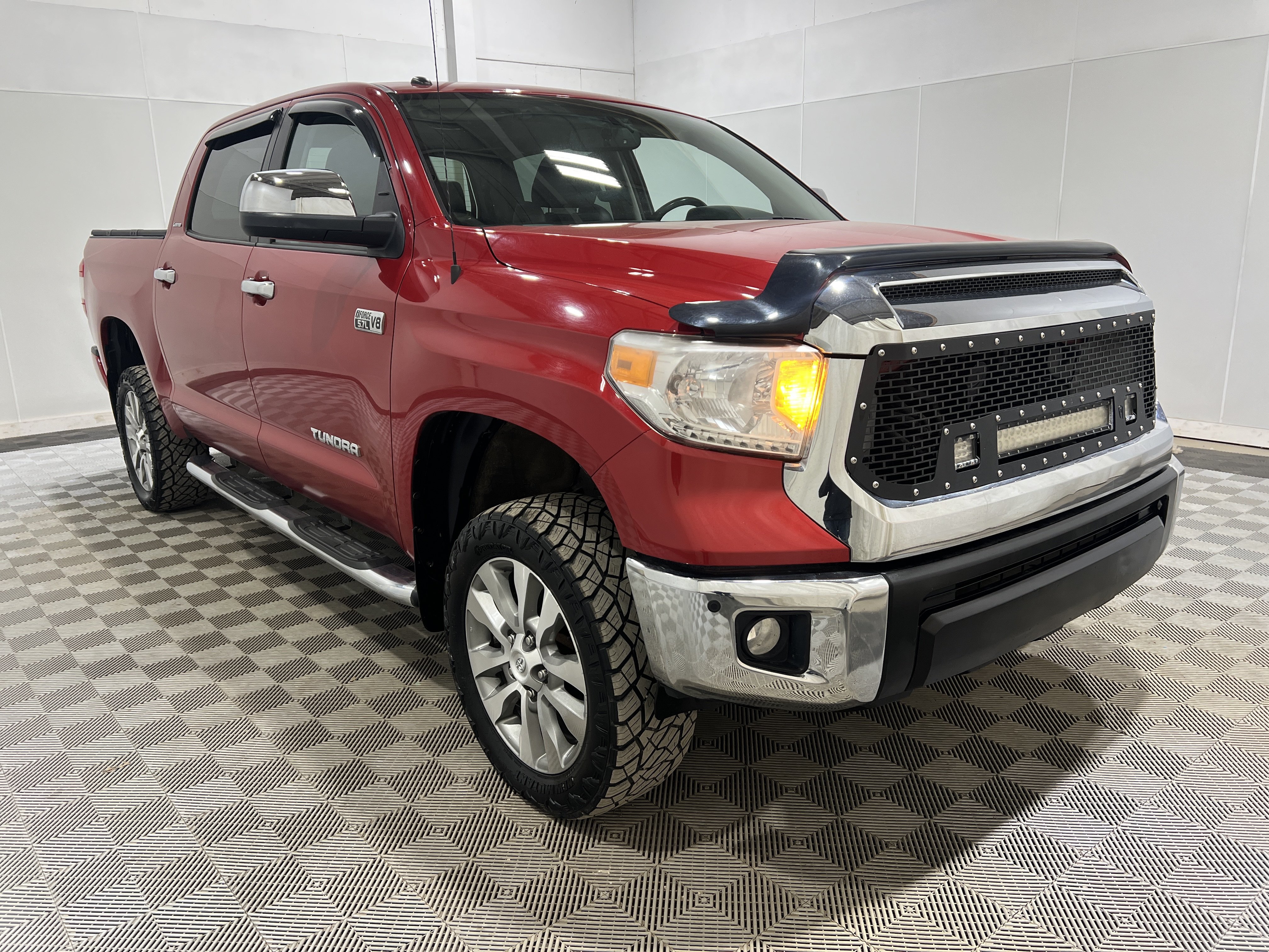 Used 2016 Toyota Tundra Limited AWD/4WD image 4