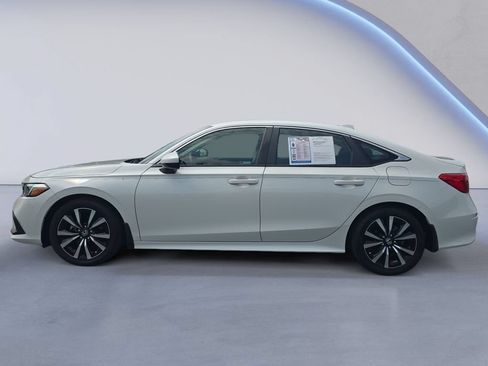 Used 2023 Honda Civic EX image 2