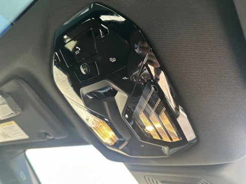 Used 2025 BMW iX M60 image 27