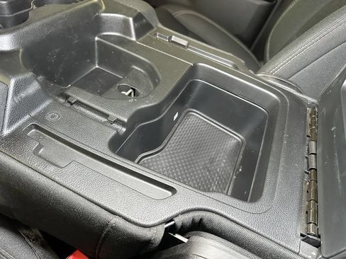Used 2025 RAM 1500 Big Horn AWD/4WD image 36