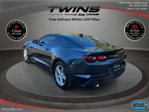 Used 2021 Chevrolet Camaro LT image 5