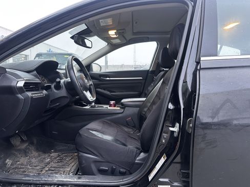 Used 2020 Nissan Altima 2.5 Platinum image 7