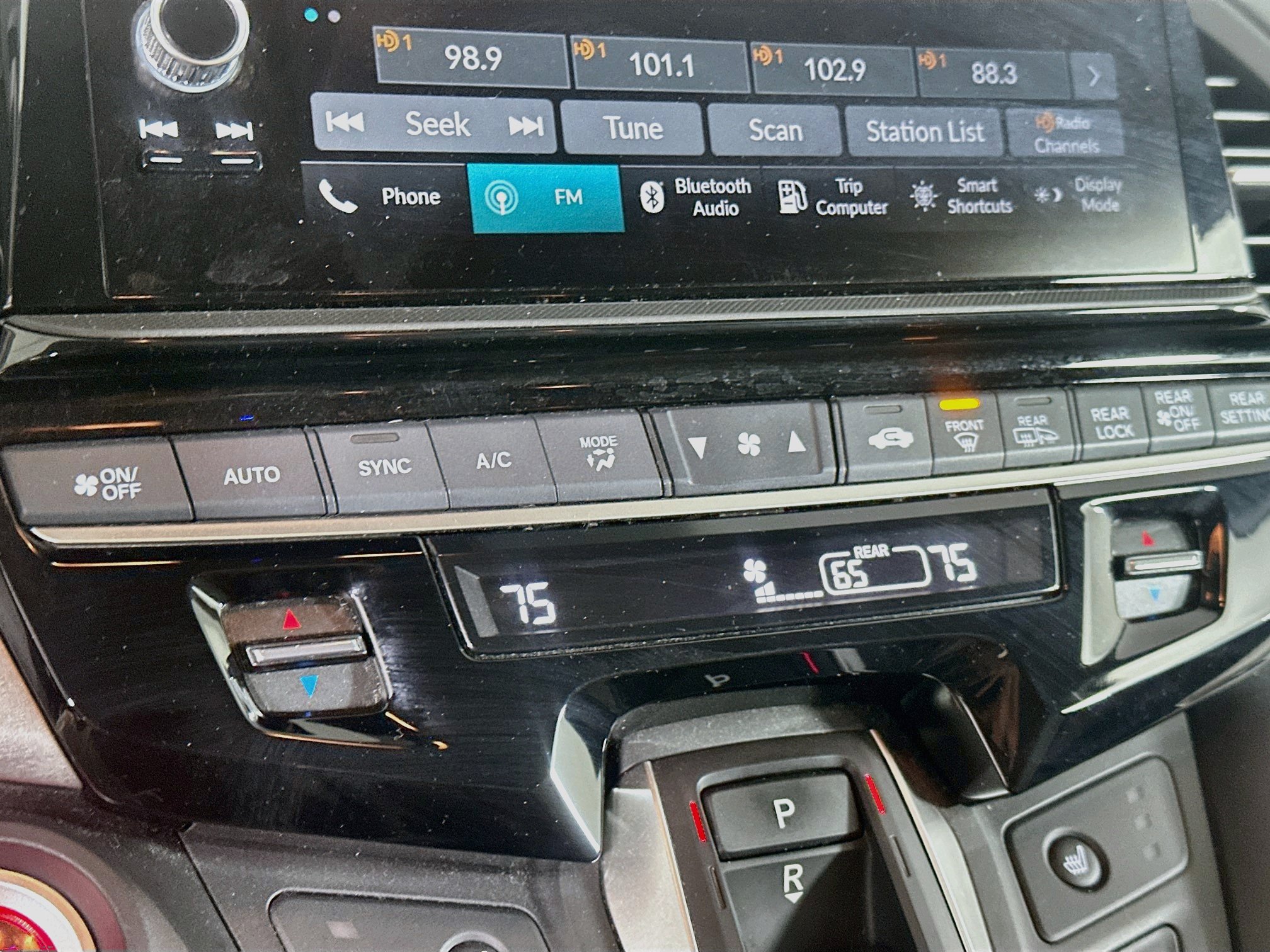 Used 2025 Honda Odyssey EX-L image 24