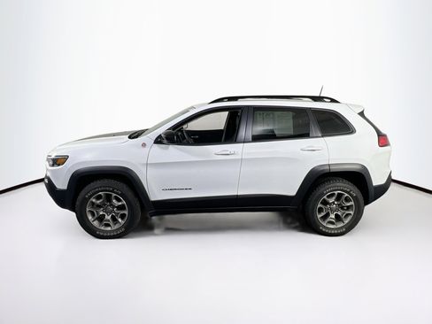 Used 2022 Jeep Cherokee Trailhawk w/ Technology Group B AWD/4WD image 8