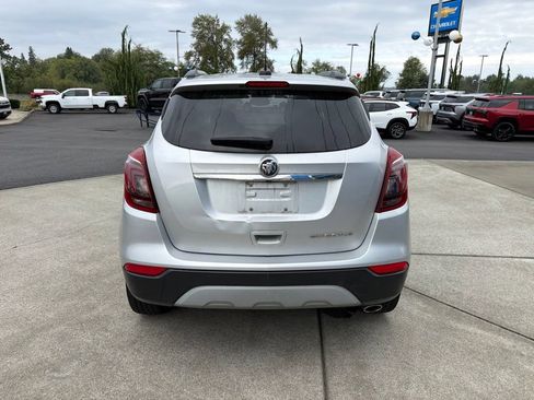Used 2019 Buick Encore Preferred FWD image 4