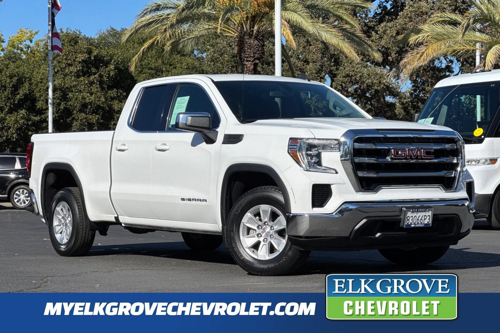 Used 2022 GMC Sierra 1500 SLE RWD image 1