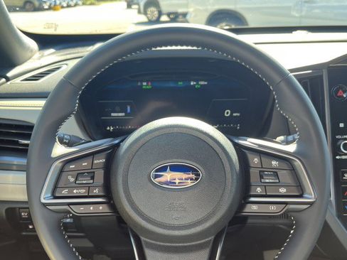 Certified 2025 Subaru Forester Limited image 22