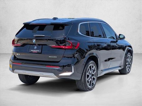 Used 2025 BMW X1 xDrive28i w/ Convenience Package AWD/4WD image 5