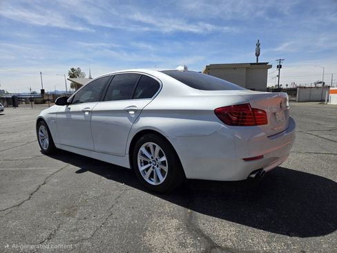 Used 2015 BMW 528i Sedan RWD image 3