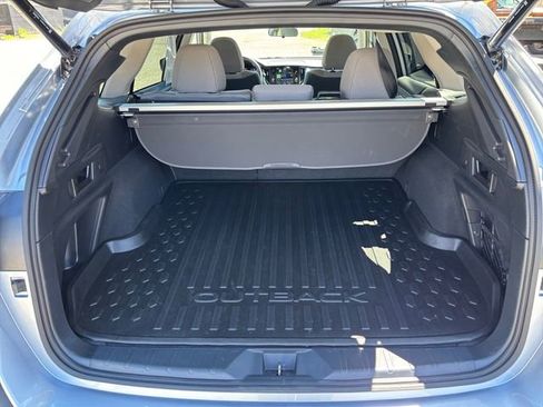 Certified 2025 Subaru Outback Premium AWD/4WD image 19