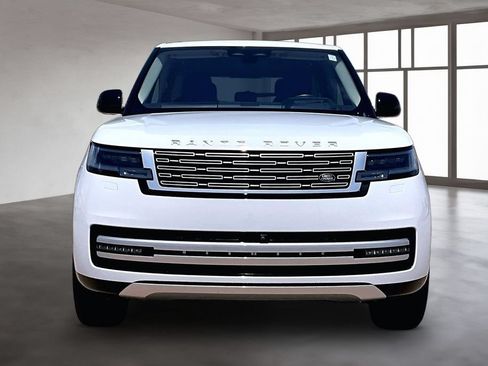 Used 2023 Land Rover Range Rover Autobiography AWD/4WD image 3