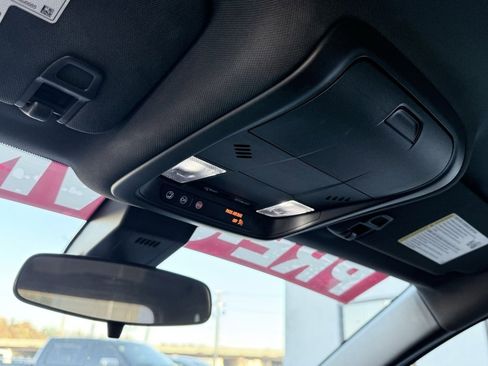 Used 2022 Chevrolet Equinox RS w/ LPO, Floor Liner Package image 21