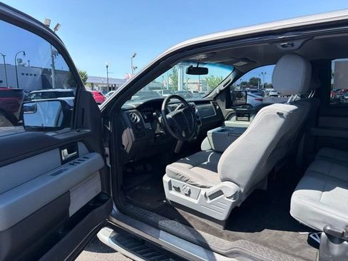 Used 2014 Ford F150 XLT w/ Equipment Group 302A Luxury AWD/4WD image 12