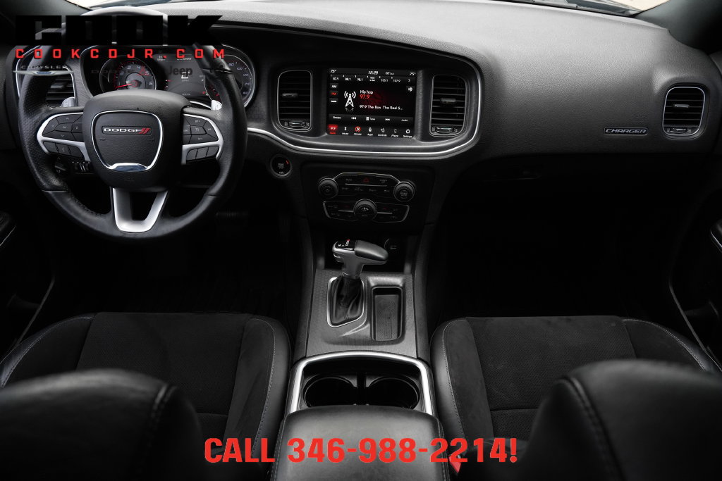 Used 2018 Dodge Charger R/T RWD image 6