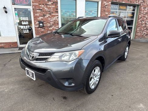 Used 2013 Toyota RAV4 LE image 1