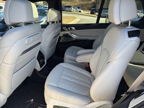 Used 2024 BMW X7 M60i w/ Executive Package image 10