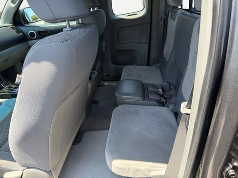 Used 2011 Toyota Tacoma 2WD Access Cab w/ Convenience Pkg image 23