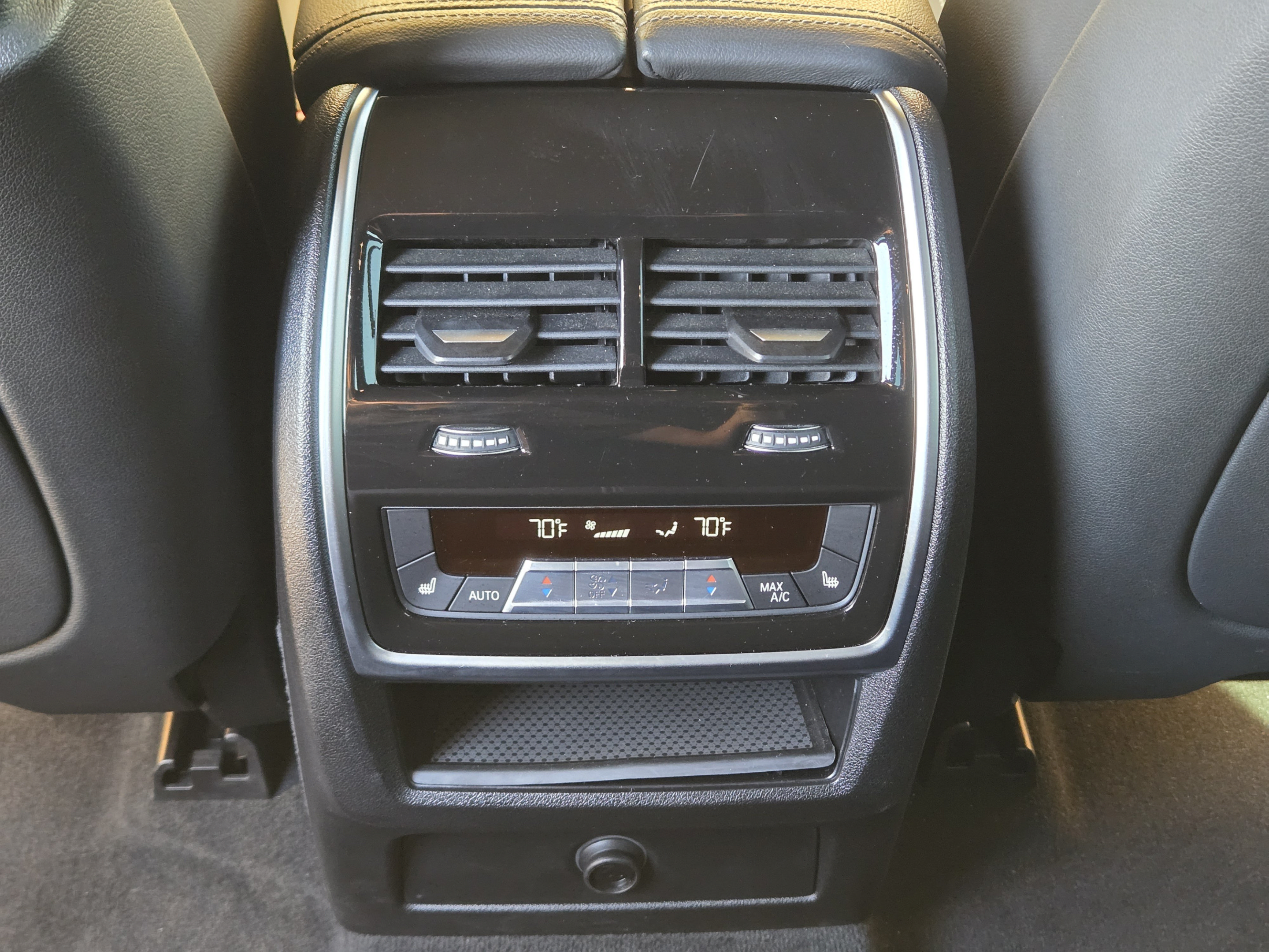 Used 2022 BMW X5 xDrive40i w/ M Sport Package AWD/4WD image 28