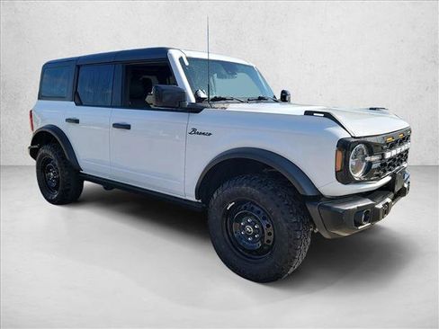 Used 2023 Ford Bronco Black Diamond AWD/4WD image 3
