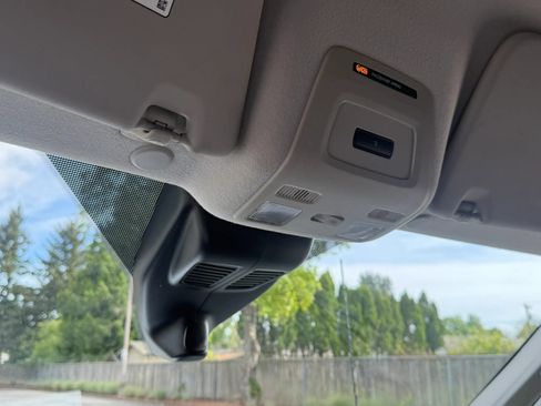 Used 2022 Ford Transit 250 Medium Roof RWD image 22