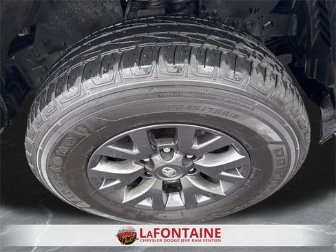 Used 2023 Toyota Tacoma SR5 image 29